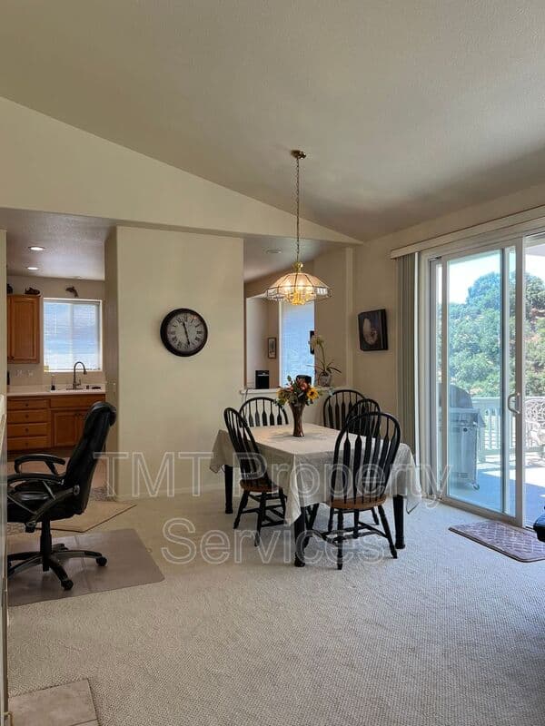Avila Beach House: 6213 Kestrel Lane