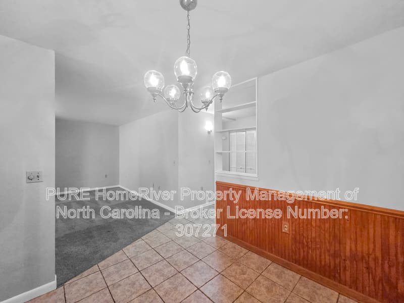 Charlotte Condo: 4801 Spring Lake Dr