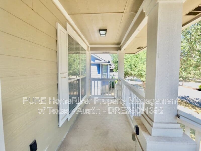 Round Rock House: 932 Monadale Trl