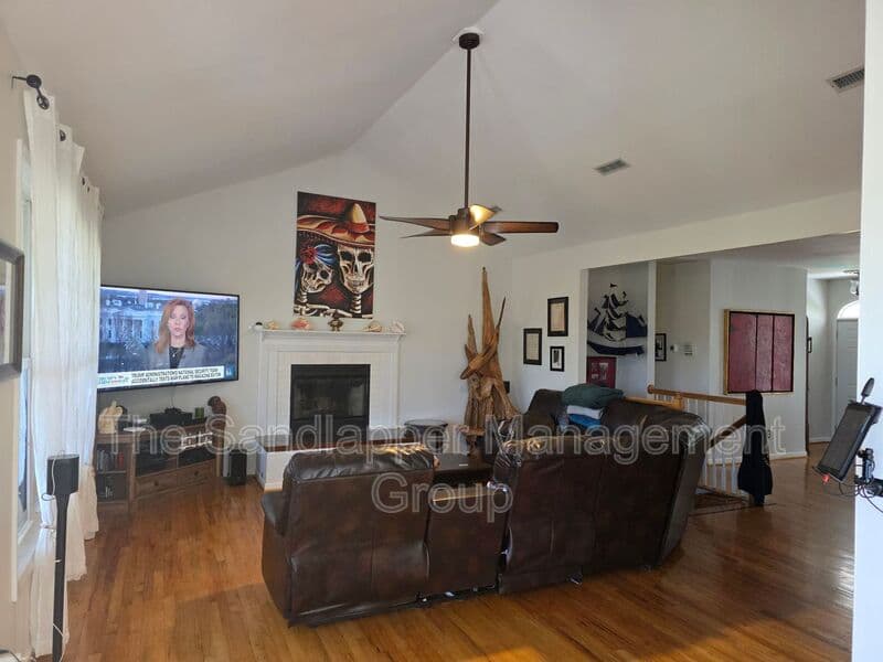 Johns Island House: 588 Main Road