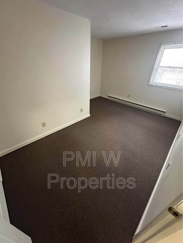 Nashua Condo: 210 Pine St