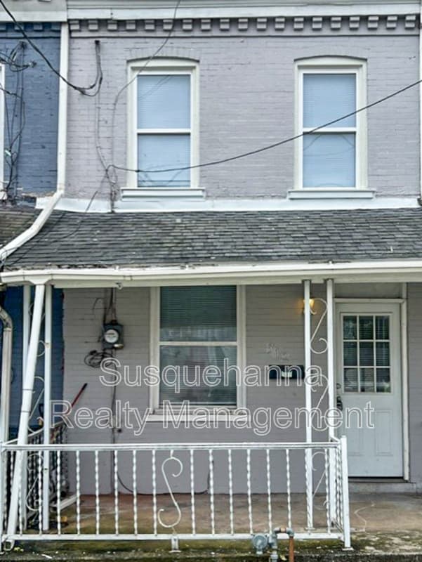 Lancaster House: 312 E. Liberty Street