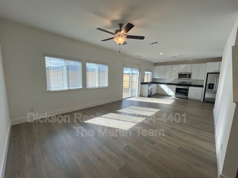 Sparks House: 7924 Schist Road