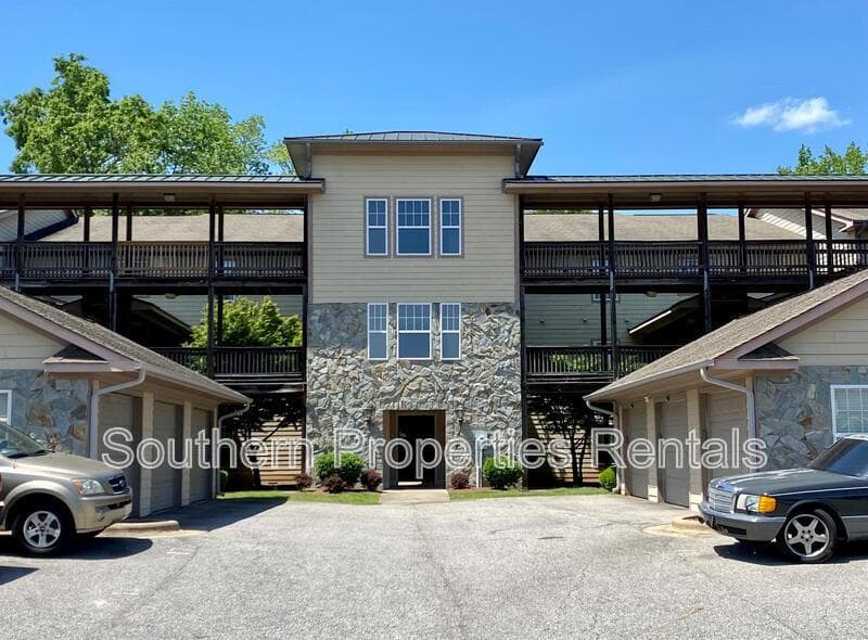 Fayetteville Condo: 1611 Bluffside Drive Unit 207 - 207