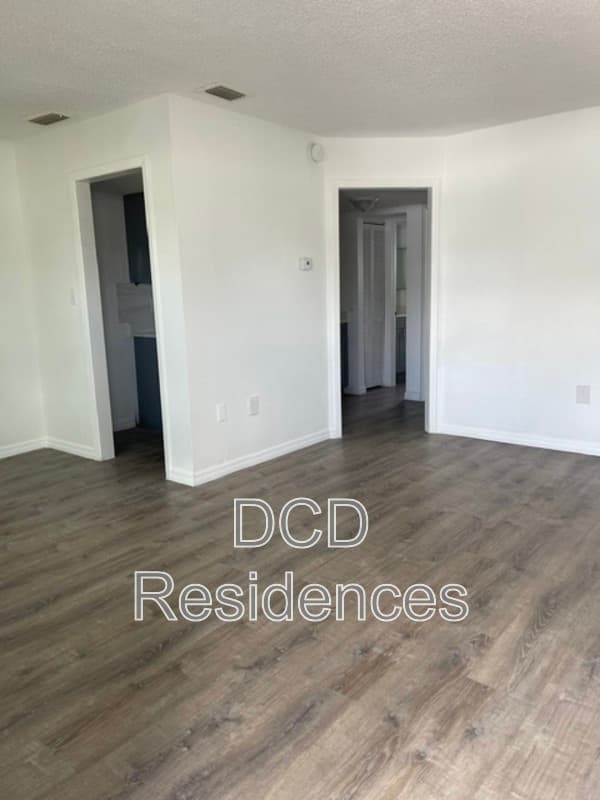 Clearwater Condo: 311 S Betty Lane