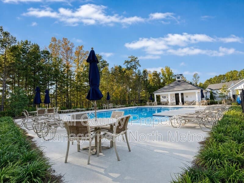Dawsonville House: 185 Springwood Lane