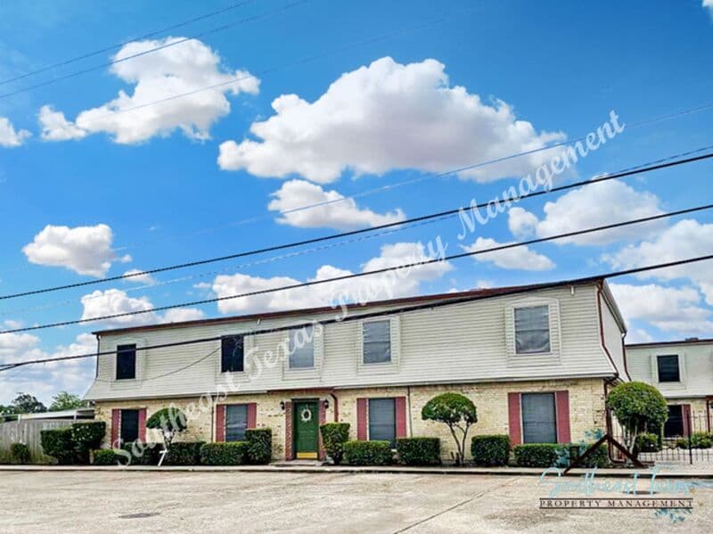 Nederland House: 2901 Helena Avenue