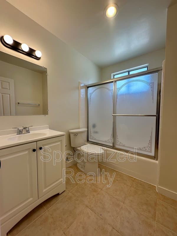 Glendale Condo: 504 Hill Drive