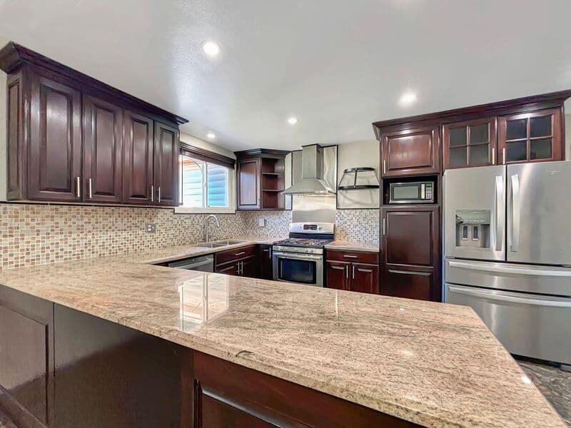 San Diego House: 3477 Aveley Place