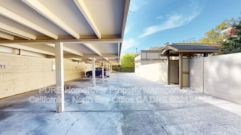 San Rafael House: 1135 Grand Avenue