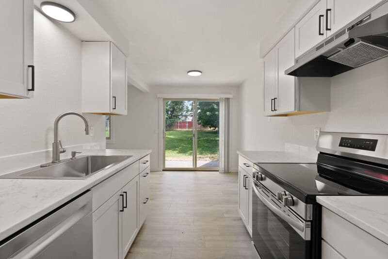Post Falls Condo: 208 West 13th Avenue - 3