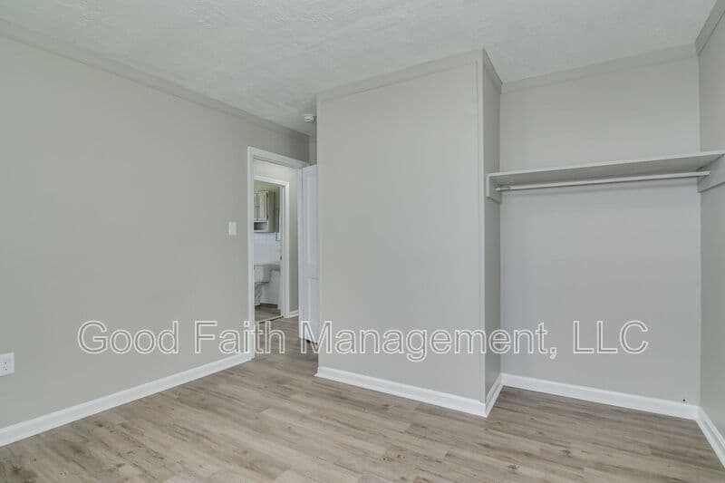 Augusta House: 2507 Elderberry Drive