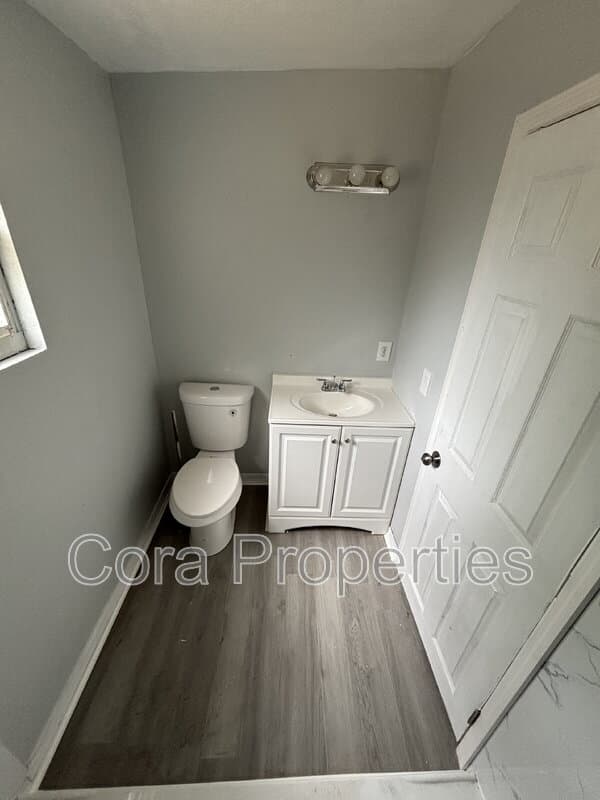 Lake Wales House: 2436 Lilly Street