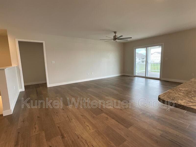 Fairview Heights Condo: 808 Applewoood Creek Drive