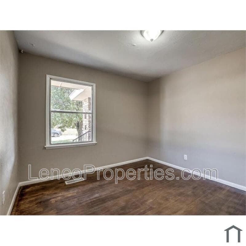 Oklahoma City House: 2741 SW Murray Dr.
