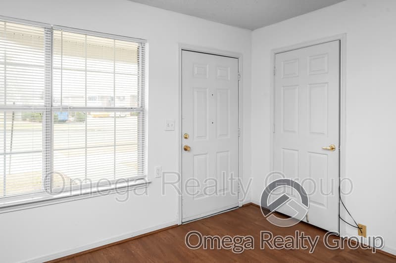 Columbiana Condo: 100 Egg And Butter Rd