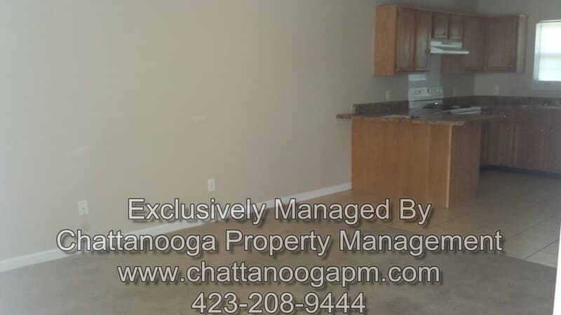 La Fayette Condo: 202B S Flora St
