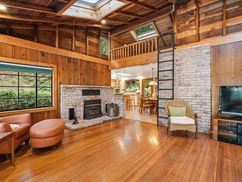 Healdsburg House: 1311 West Dry Creek Road