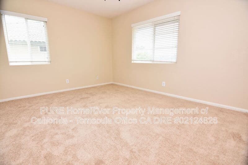Temecula House: 41716 Monterey Pl