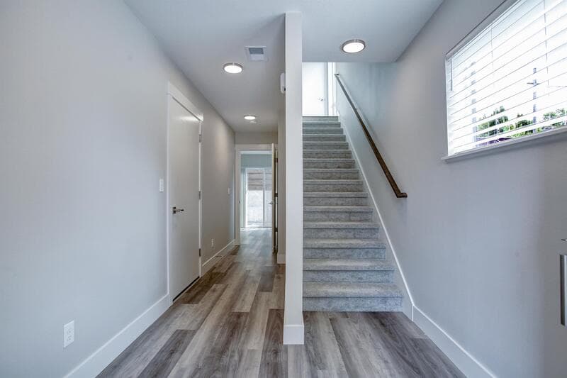 Portland House: 5758 SE 17th St