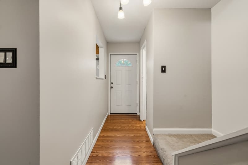 Carnot-Moon Condo: 330 College Park Drive - 1