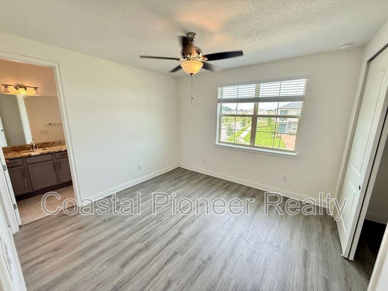 St Cloud House: 2956 Tupelo Lp
