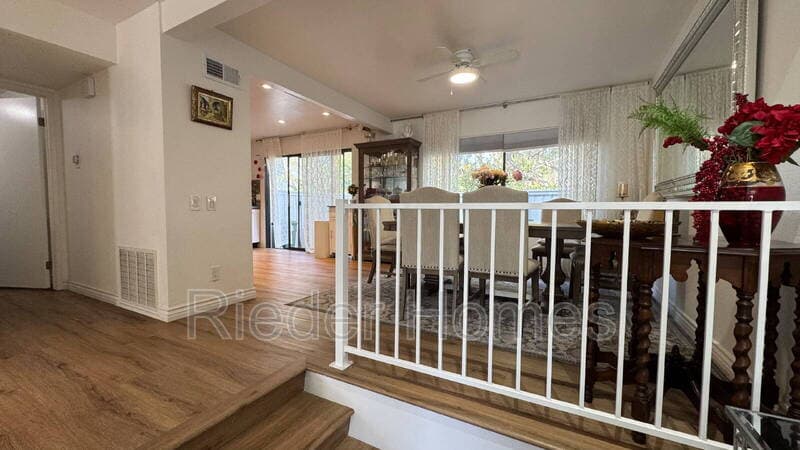 La Jolla Condo: 8273 Via Mallorca