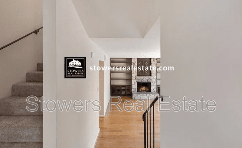 Livermore House: 5461 Arlene Way