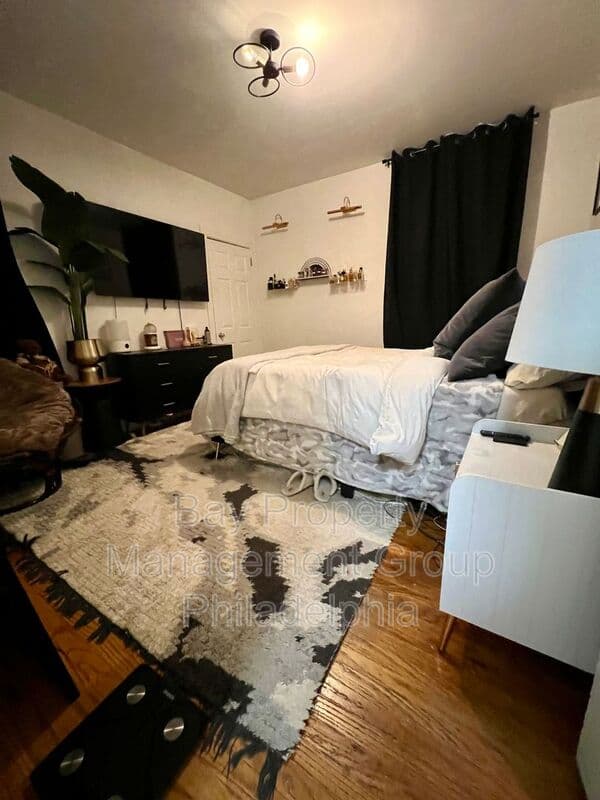 Philadelphia Condo: 5411 W Berks St