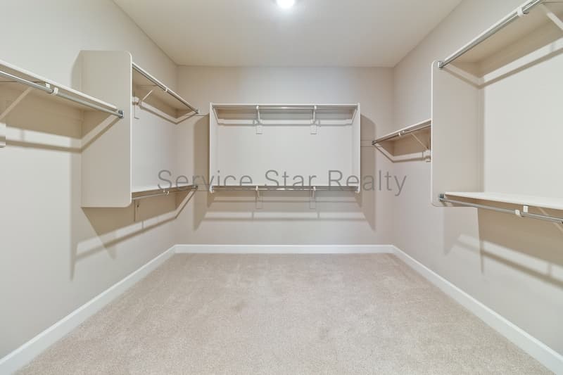 Surprise House: 17171 W Thousand Oaks St