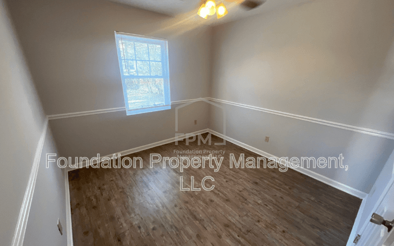 Memphis House: 4498 Suncrest Drive