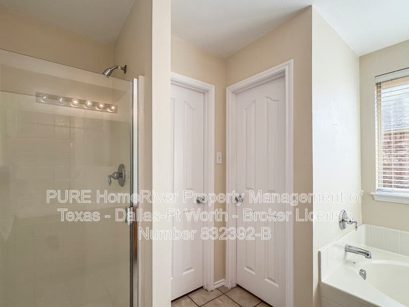 Forney House: 128 Redbud Dr