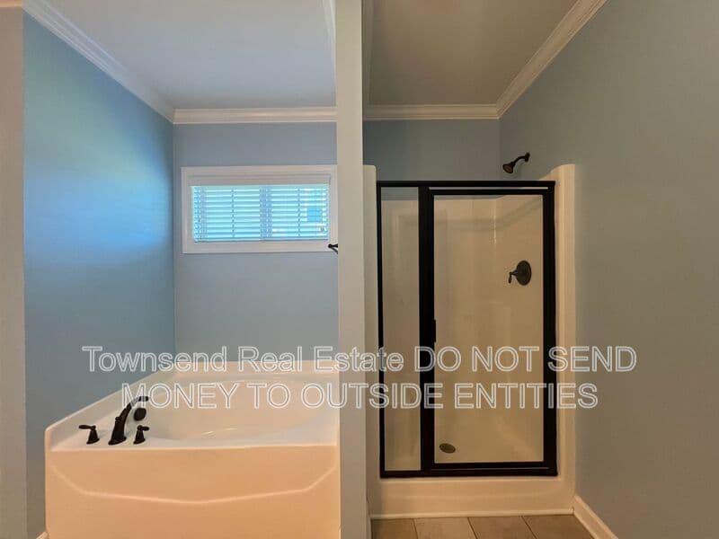 Fayetteville House: 3416 Whispering Meadow Lane