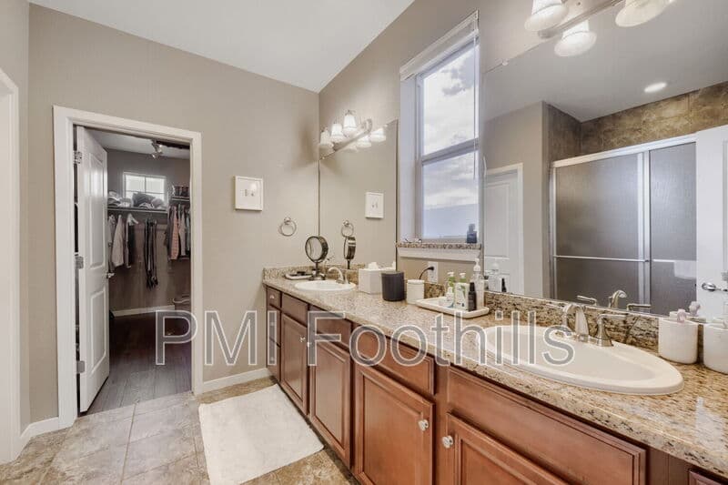 Arvada House: 15478 W 95th Ave
