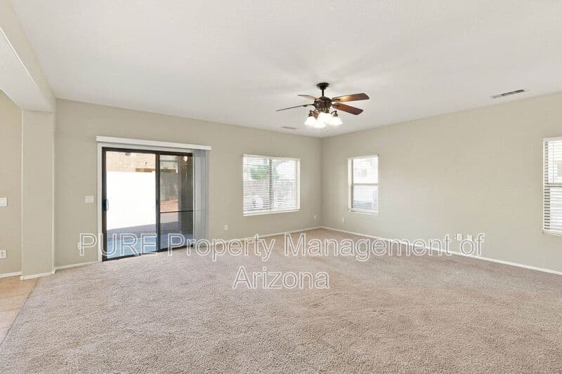 Surprise House: 16852 W Tasha Dr