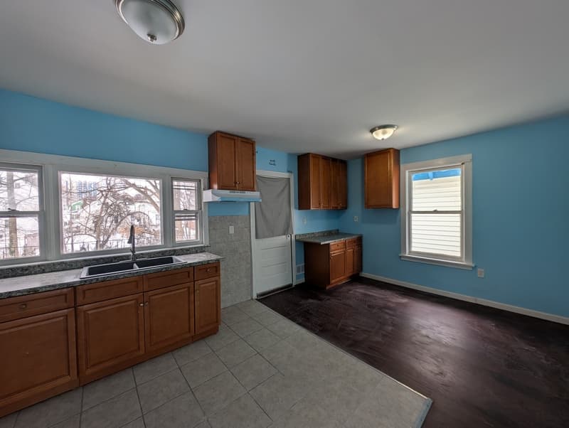 Buffalo Condo: 406 Wyoming Avenue - Apt #2