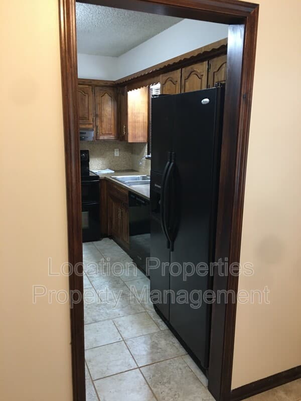 Lawrence House: 2916 Sagebrush Drive
