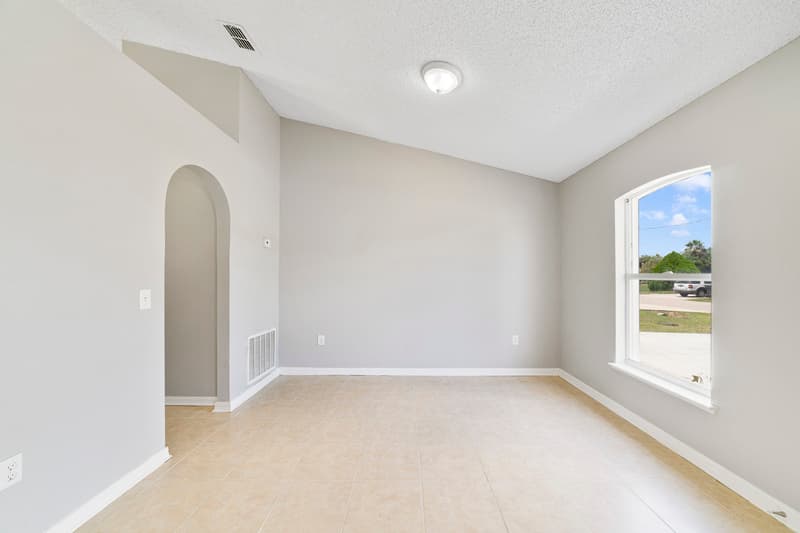Kissimmee House: 529 Peace Dr