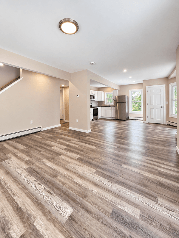 Norwich Condo: 35 Rogers Avenue - 2