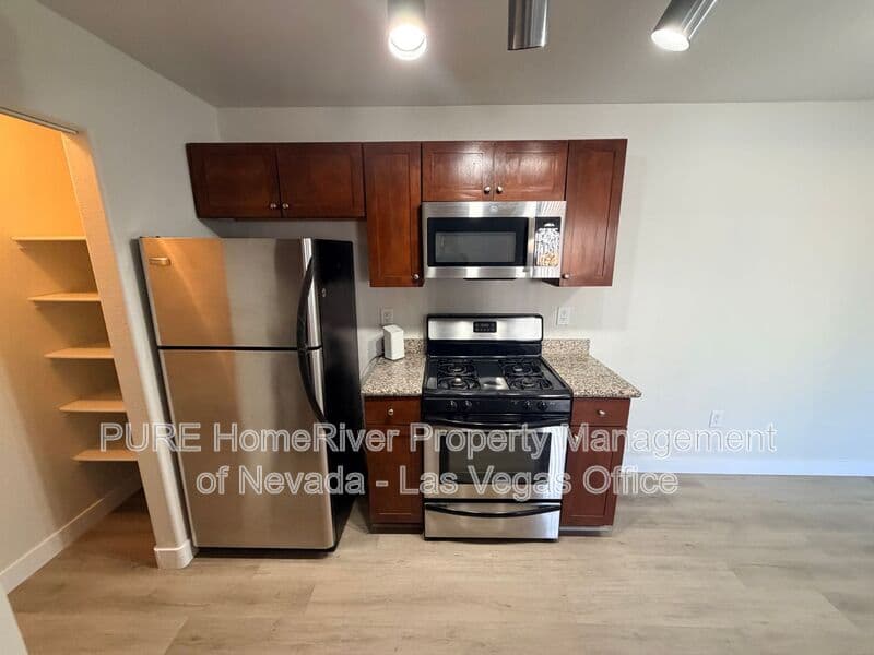 Henderson Condo: 2120 Ramrod Ave
