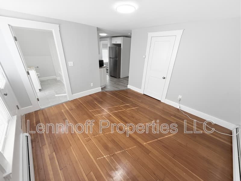 Lowell Condo: 526 Concord Street - 2