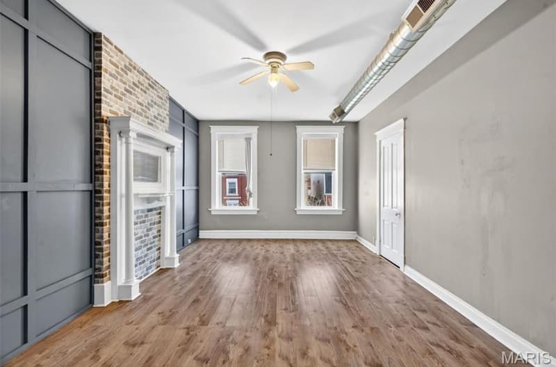 Saint Louis Townhome: 3005 S Compton Ave