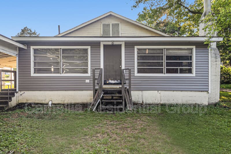 Midfield House: 104 Henley Street