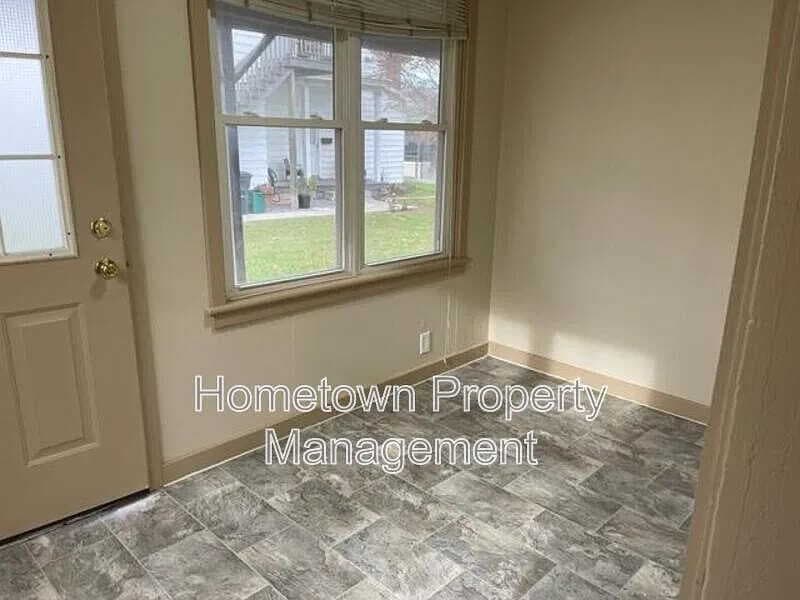 MT Joy Condo: 9-11 East Donegal Street