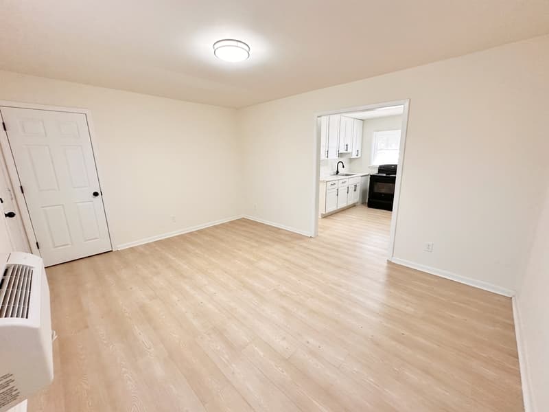 Greensboro Condo: 819 Dana Place - A