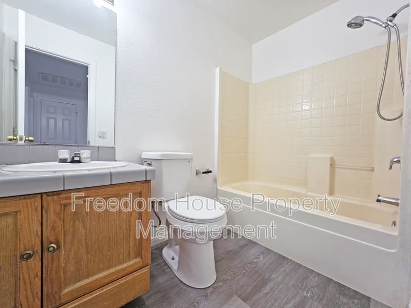Pahrump Condo: 670 Bourbon Street - 2