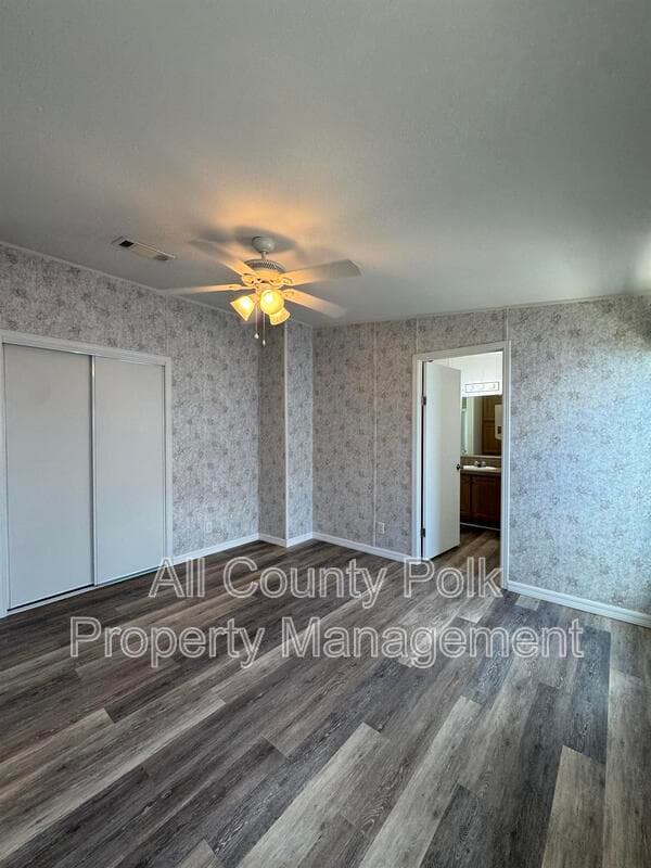 Haines City House: 106 Reineke Rd