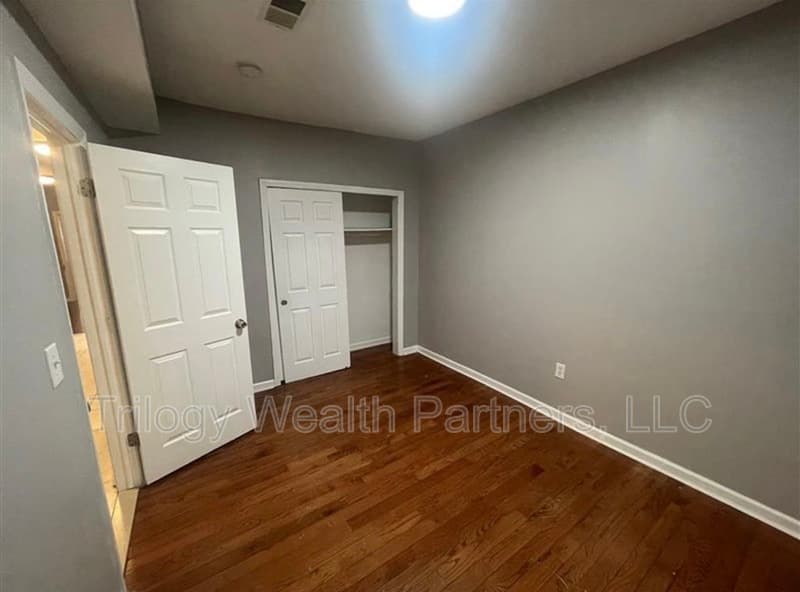 Newark Condo: 104 South 12th Street - 2
