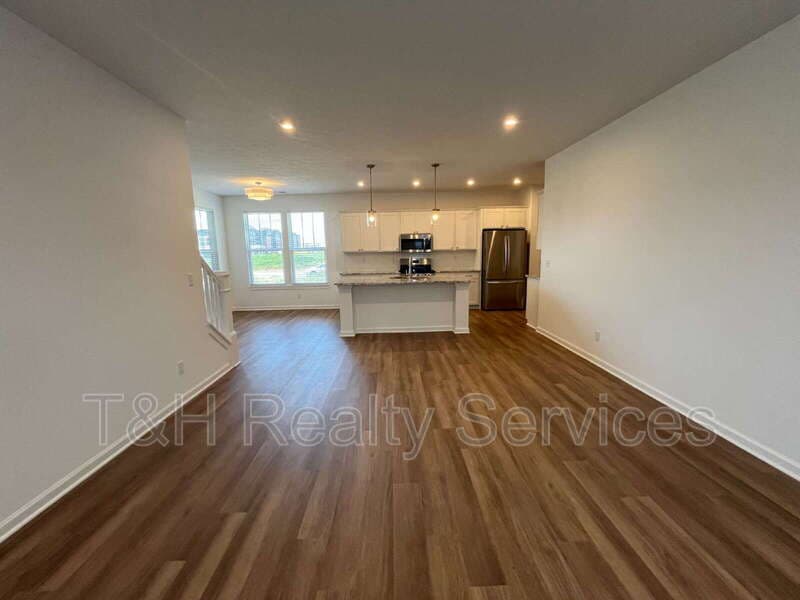 Plainfield House: 9275 Loyola Way