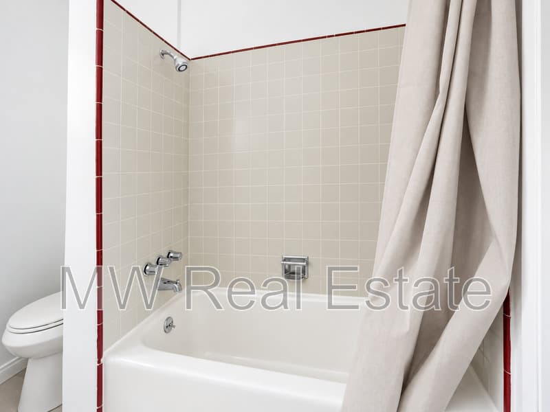 Los Angeles Condo: 4028 Palmwood Drive